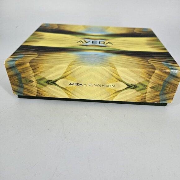 Aveda X Iris Van Herpen Hand Foot Relief 4pc Gift Set Moisturizing Creme - Picture 12 of 15